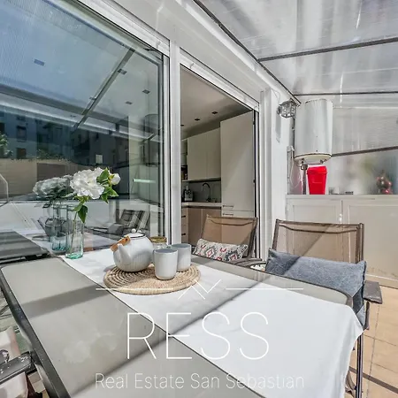 Ideal 2 En El Centro De San Sebastian